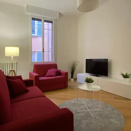 Porta Nova, By Short Holidays