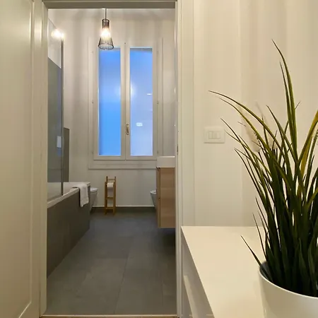 Porta Nova, By Short Holidays *