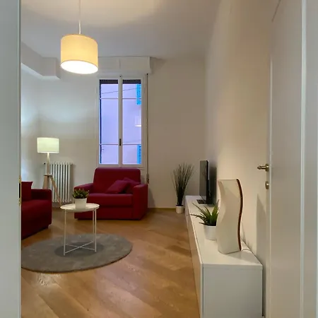 Porta Nova, By Short Holidays Apartment *
